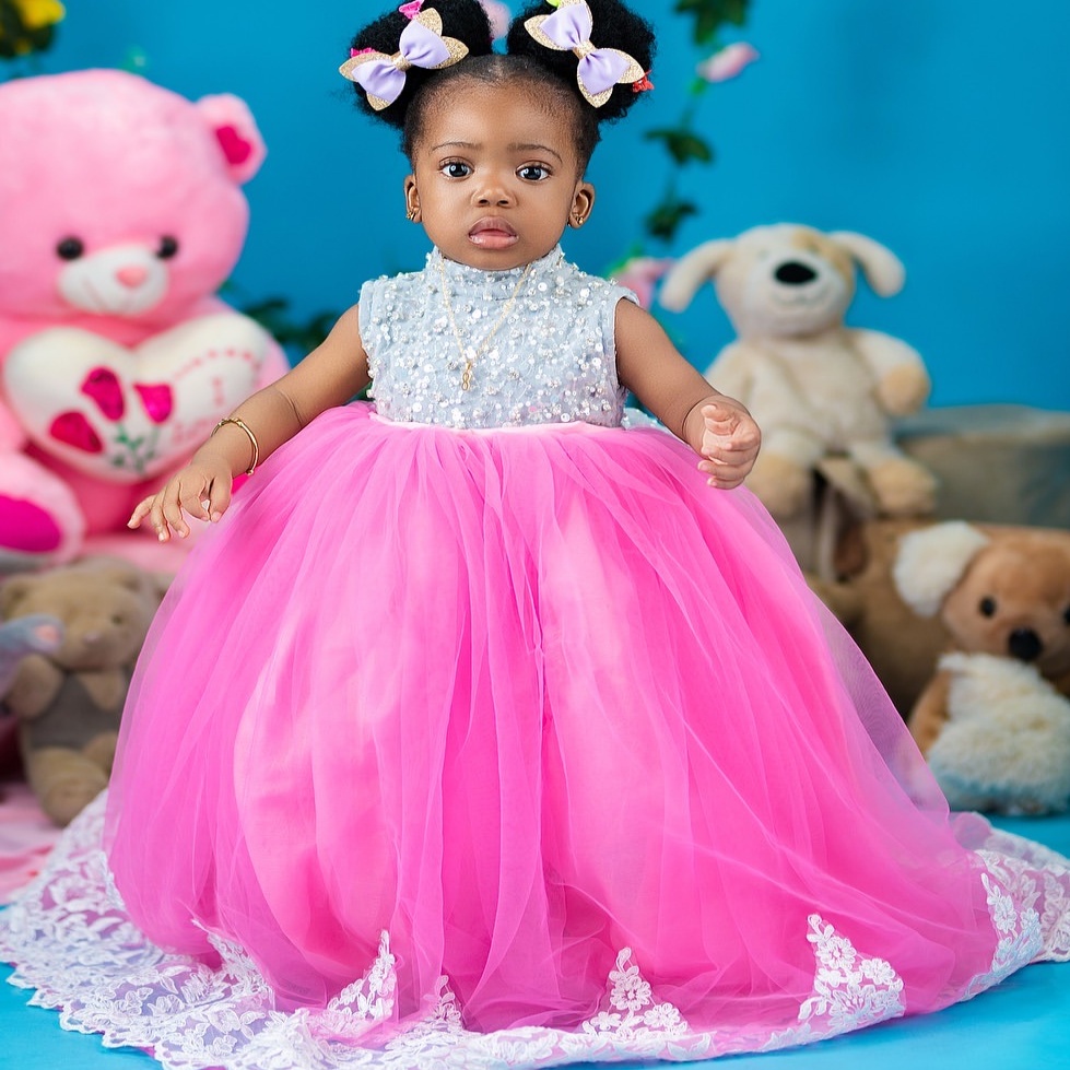2026 Hot Pink Ball Gown Flower Girl Dresses Lace Tulle Crystals Vintage Little Girl Christmas Peageant Birthday Christening Tutu Dress Gowns ZJ422