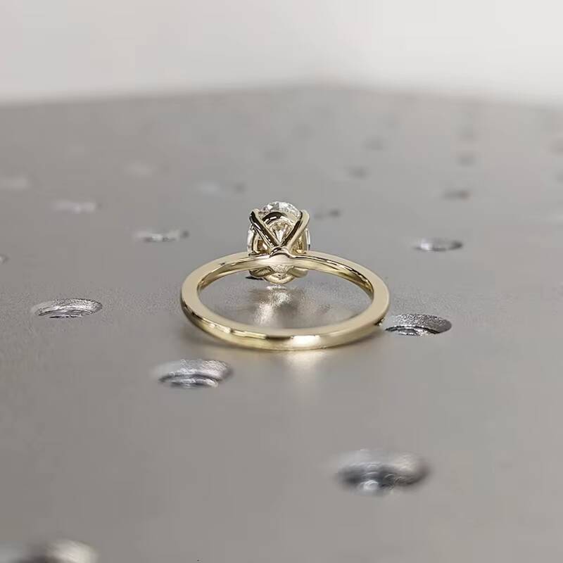 Hot Sale 2Ct D-VS1 Engagement 14k Solitaire Yellow Gold Oval Cut IGI Diamond Ring for Women