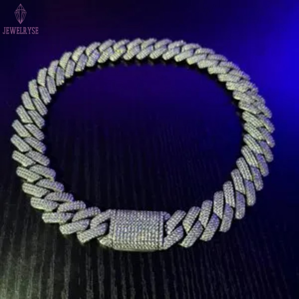 Classic Moissanite Pendant Necklace Round Cut Gemstone Gift for Her Wedding Anniversary Birthday Valentines Day