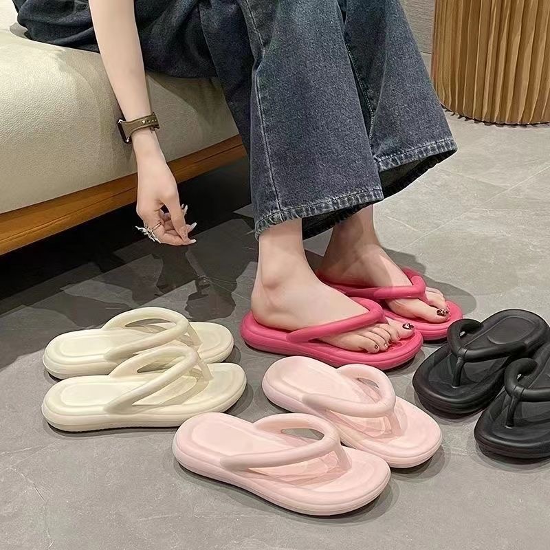 FP-16 Fashionable Female Flip Flops Featuring a Cute Pup Pattern Ideal For Summer Use
