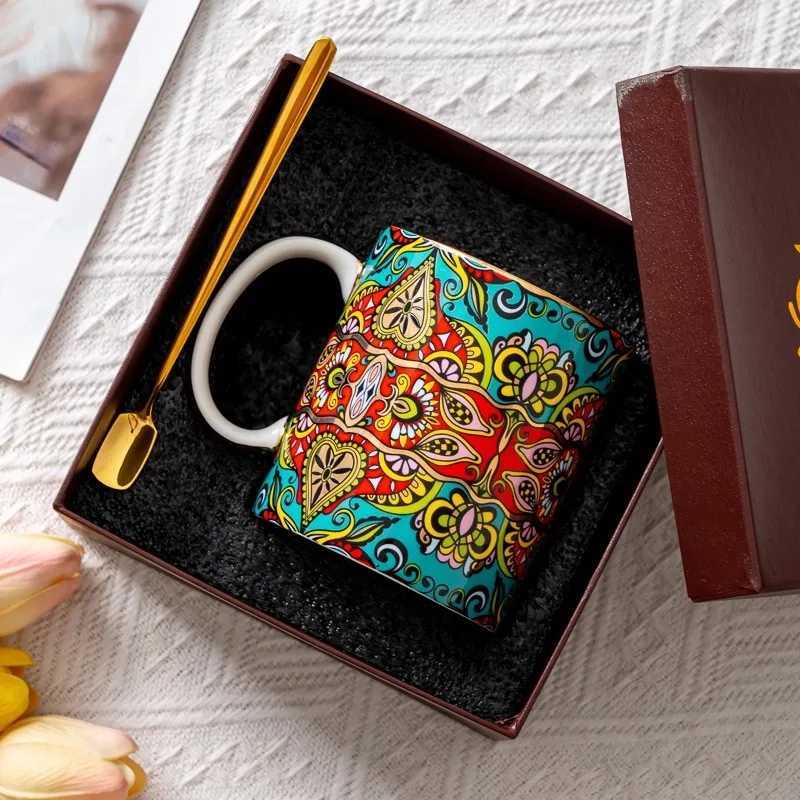 Large capacity mug light luxury retro bone china water cup European style creative coffee cup office Tea cup Christmas Gift C251127