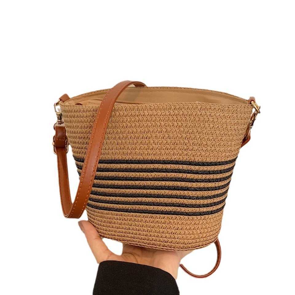 Grass Woven Bag New Summer Leisure Large Capacity Bucket Bag Fashion Seaside Vacation Woven Bag Vegetable Basket