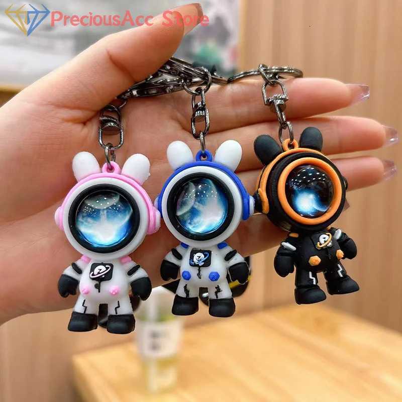 Lightning Bear Keychain Fashion Cartoon Cute Star Bear Astronaut Doll Bag Pendant Accessories Couple Jewelry Gifts BirthdayT251127