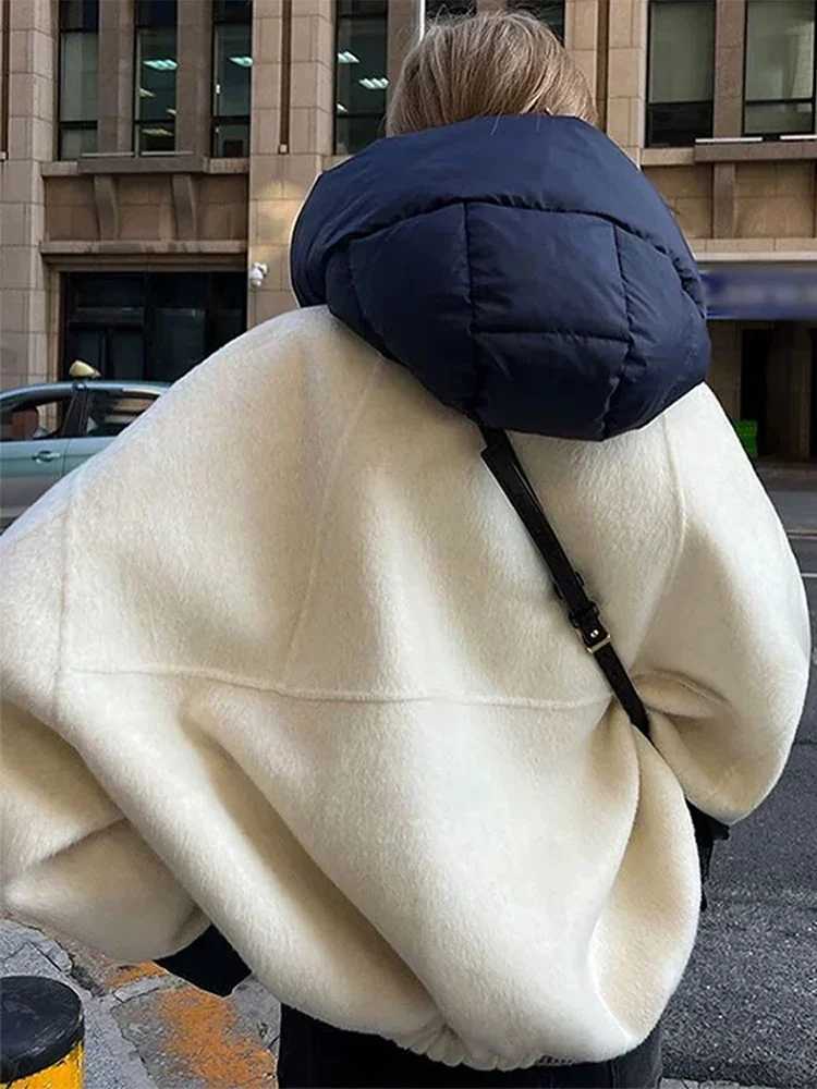 Women Zipper Panelled Jackets With Hoodies Casual Drawstring Long Sleeved Jacket Female Autumn Winter Short Loose Outwear TopsXJ251127