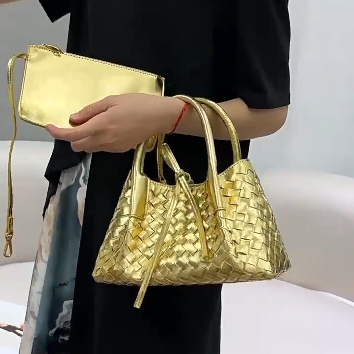 Designer Luxury Bag Vintage Cowhide Woven Tote Bag 2025 New Large Capacity Mother-daughter Bag Handheld Bucket Shoulder Crossbody Bag