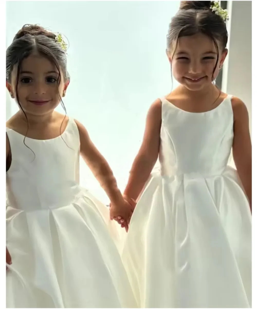 Elegant Flower Girl Dress With Bow Strap Mini Bridal Wedding Dress Kids Ball Gown First Communion Customized 251126