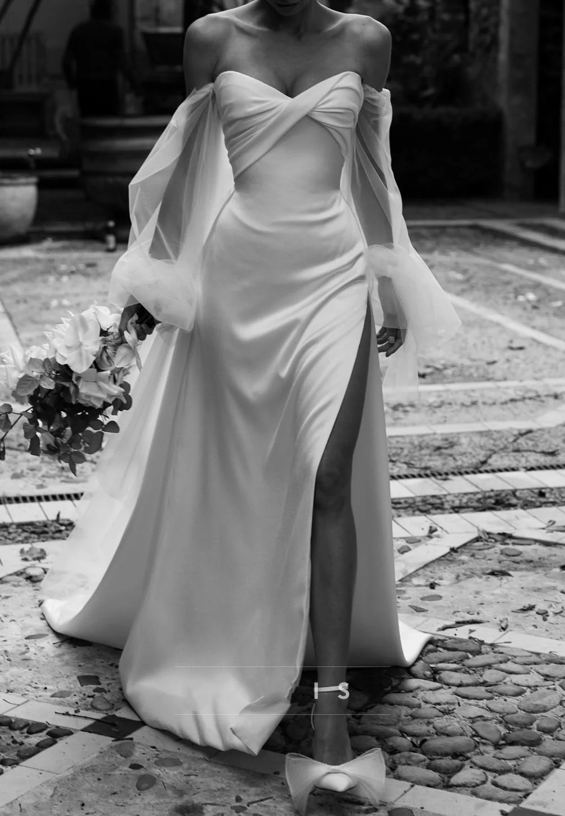 Vintage Strapless Wedding Dress Pleats Long Sleeves Bridal Gowns Custom Made Plus Size Vestidos De Novia 2026 Customized