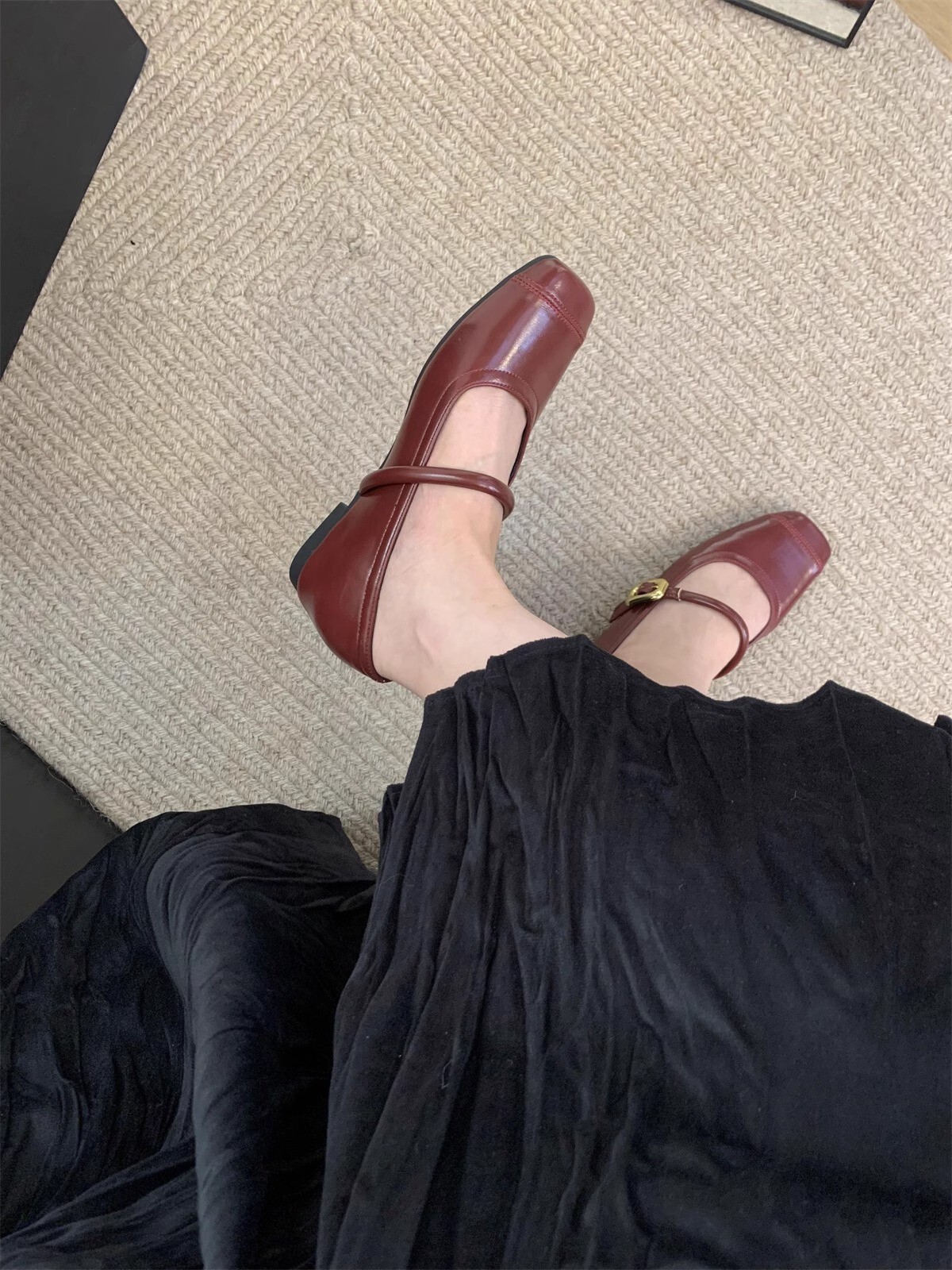 Free shipping 2025 new designer shoes with a small body and an inner height of 5 centimeters, silver Mary Jane women's shoes, spring luxury Frenc