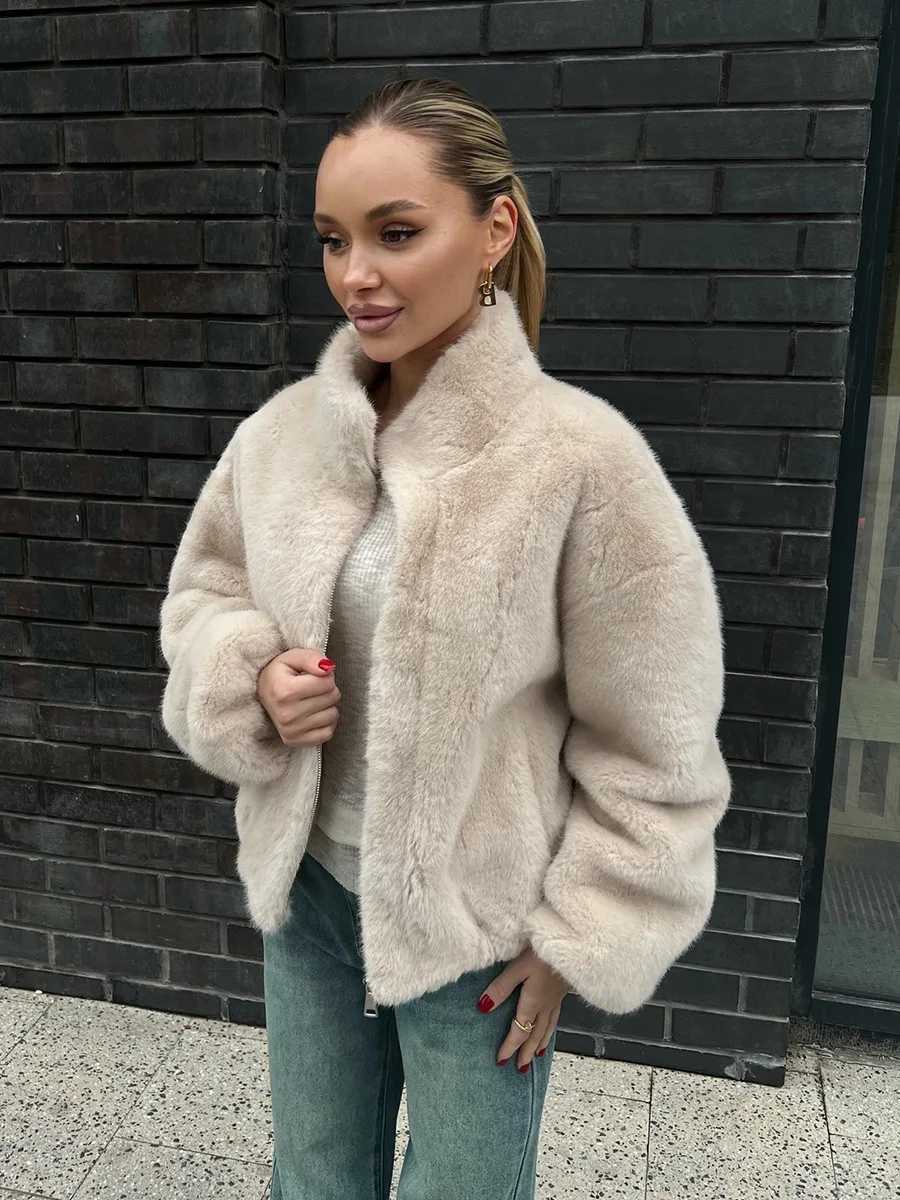 Bornladies New Womens Faux Fur Jacket Zipper Warm Plush Coat Oversized Soft Fluffy Stand Up Collar Autumn Winter Casual JacketXJ251127