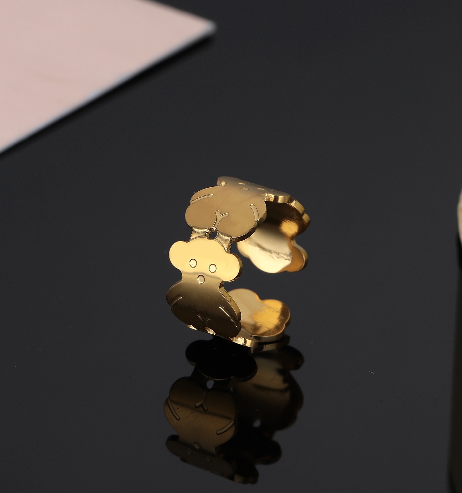 New Arrival Fashion Women Men Silver Rose Gold Black Glass Stainless Steel Span Bear Animal Round Heart Open Circle Rings Jewelry A Gift