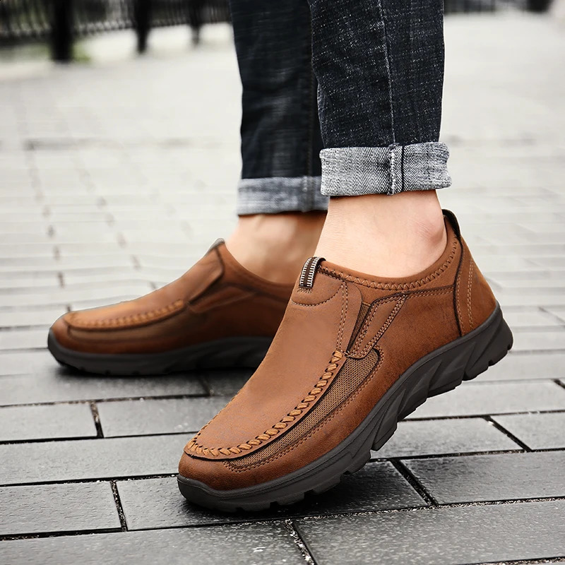 Men Casual Shoes Breathable Loafers Sneakers Fashion Comfortable Flat Handmade Retro Leisure Loafers Shoes Men Shoes250430bj