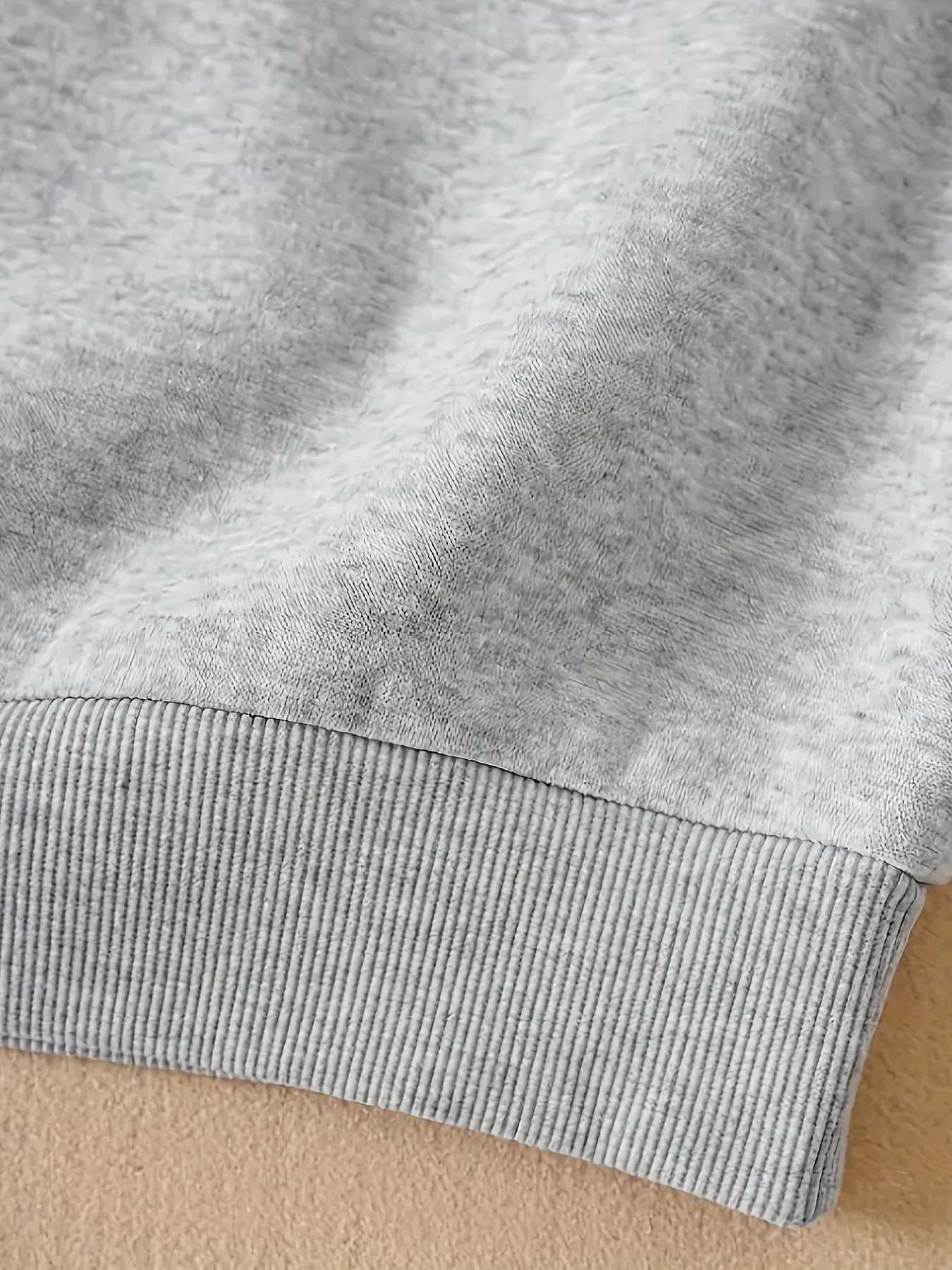 Womens Autumn and Winter Loose Casual Comfortable Cartoon Tiger Print Long Sleeved Round Neck Hoodie Pullover Casual Clothing J251136