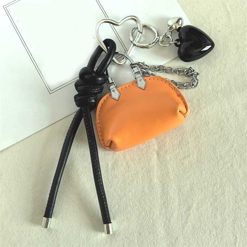 New Mini Bag Exquisite Bag Pendant Advanced Sense Chain Small Shell Bag Key Chain Exquisite Small Bag PendantT251127