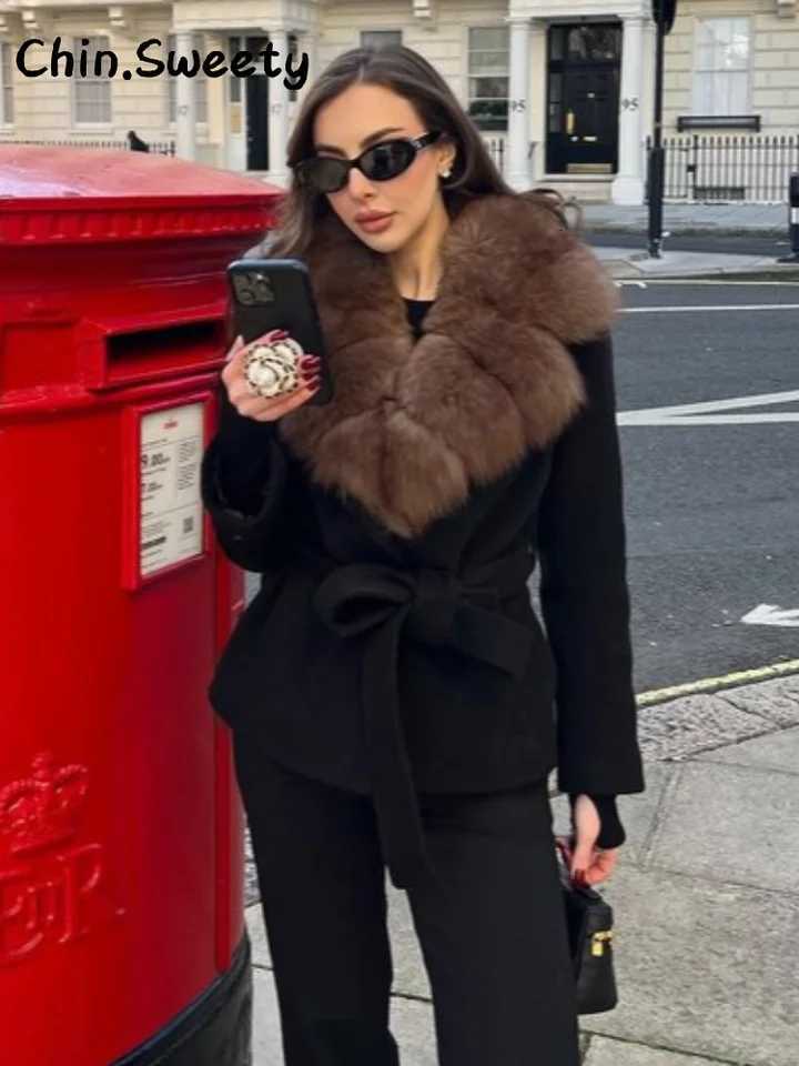 Chic Fur Collar Lace Up Woolen Coats Women Loose Solid Full Sleeve Pockets Female Jacket 2025 Autumn Lady Street Warm OutwearsXJ251127