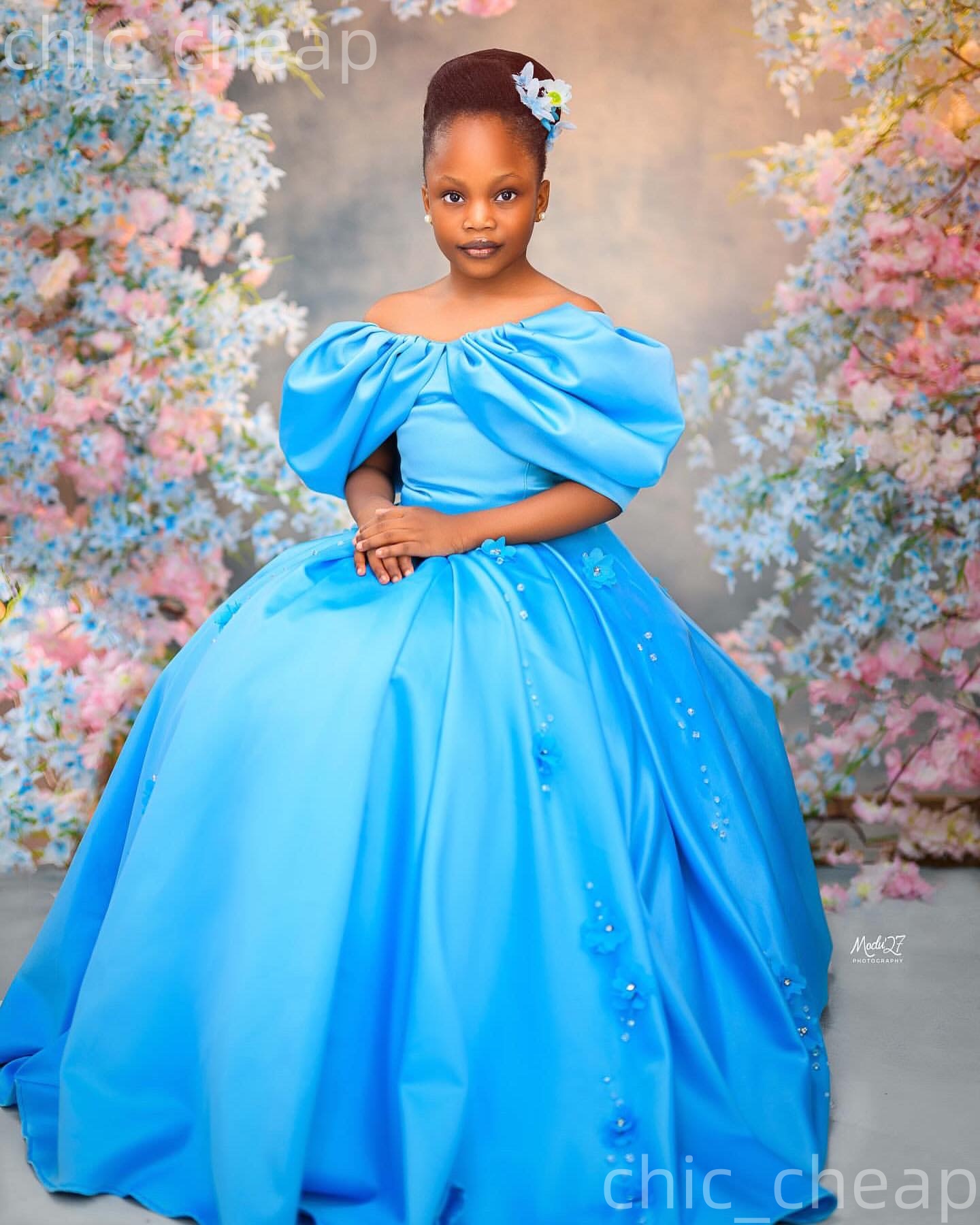 2026 Sky Blue Ball Gown Flower Girl Dresses Off Shoulder Flowers Pearls Satin Little Girl Christmas Peageant Birthday Christening Tutu Dress Gowns ZJ4