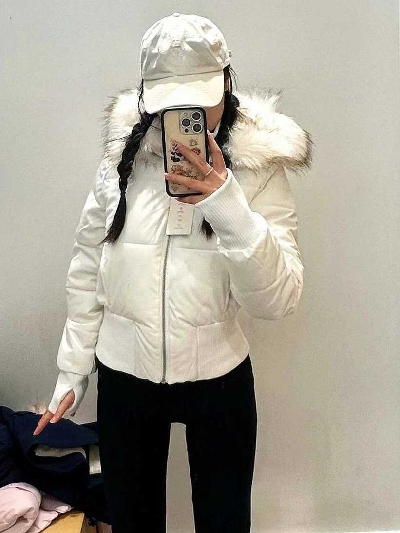American Retro Fur Collar Hooded Short Puffer Jacket Winter New Slim Versatile Thick Warm Coat Womens Casual Wear 2025 FashionXJ251127