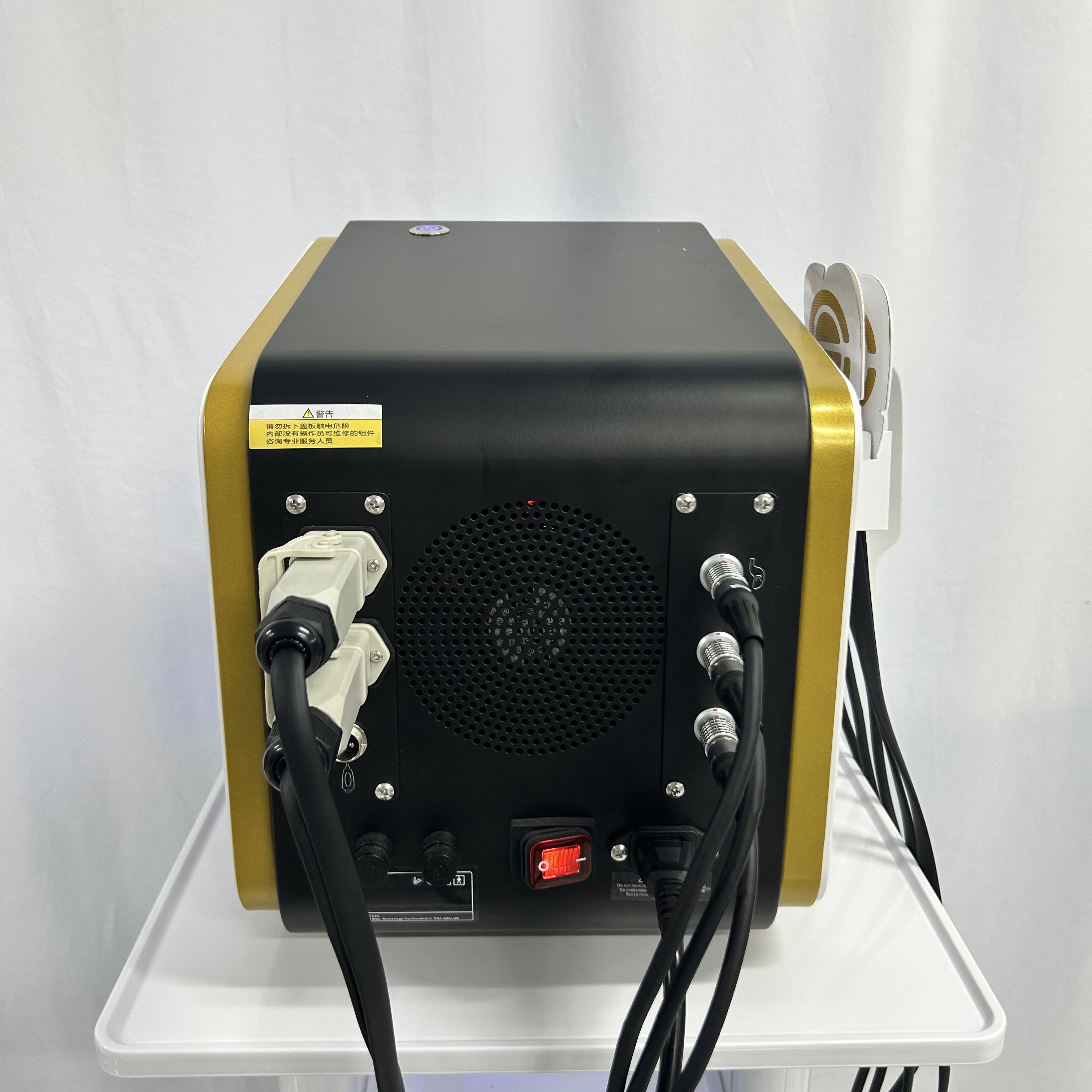 Ems Magnetic Face Home Slimming Instrument Lifts and Tightens The Face To Remove Wrinkles and Lines Multi-Function Facial Shaping Instrument NEW