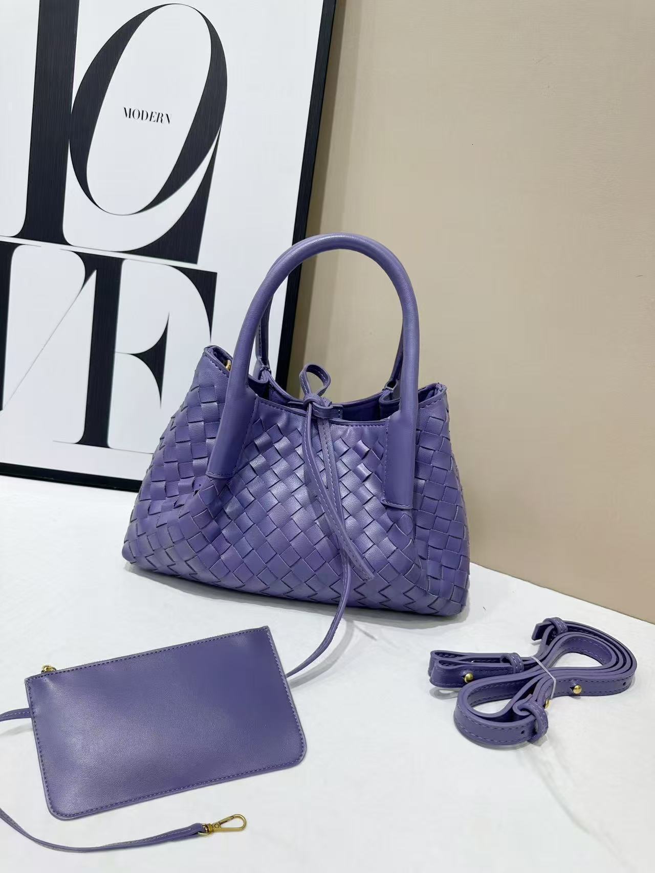 Designer Luxury Bag Vintage Cowhide Woven Tote Bag 2025 New Large Capacity Mother-daughter Bag Handheld Bucket Shoulder Crossbody Bag