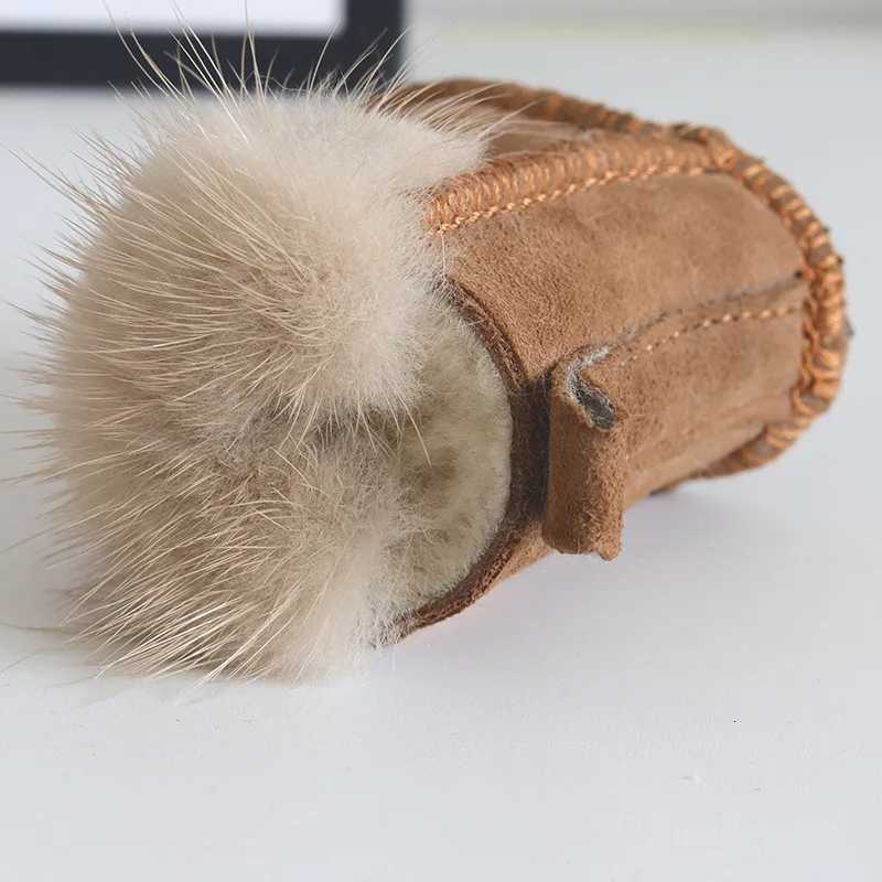 Luxury Fluffy Pompom Boot Shoe Keychain For Women Car Key Chain Bagpack Charm Accessories PendantT251127