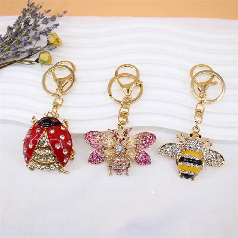 Creative Rhinestone Bee Keychain And Cute Red Ladybug Insect Pendant Keyring For Women Handbag Charm JewelryT251127