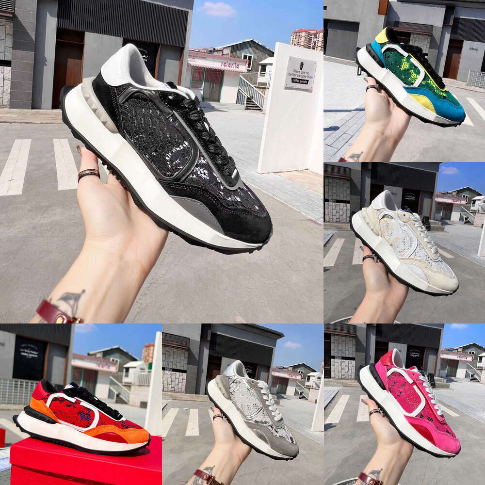 10 A Luxury Designer shoe Paris Lacerunner Women Men Shoes Mesh Sneakers Running Sneaker Casual Lace Metal Leather comfortable Texture Rivet Pattern trainer shoes