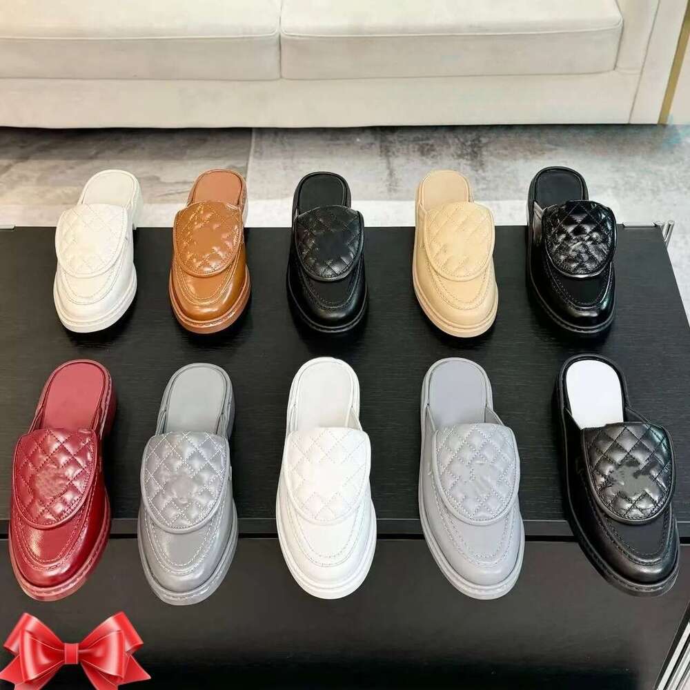 luxury woman shoe Classics black silver mule clog sandal designer sandal Fashion lady slide Casual genuine leather stitching Round toe gold Buckle flat slipper