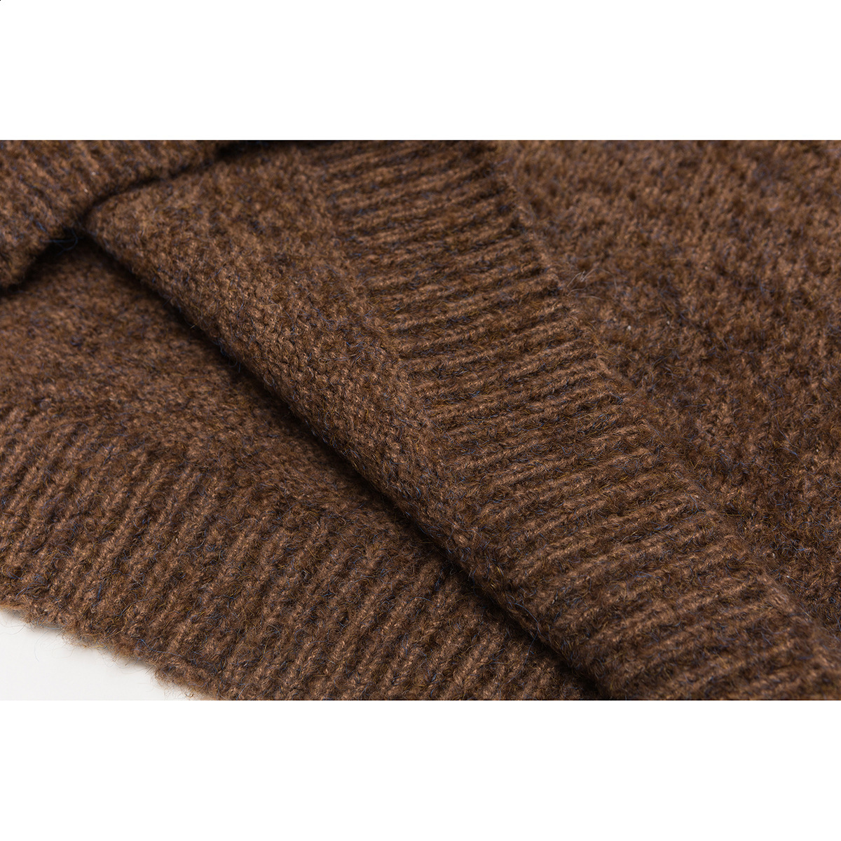 Mens Sweater Roll Neck Fisherman cashmere sweater men sweater with autumn winter warm sweater with rolled edge bottom knitwear 240821