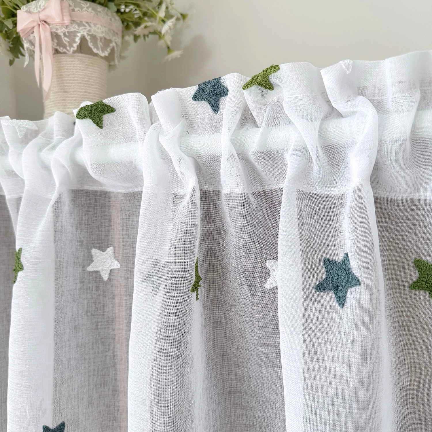 Curtain Christmas 1PC Modern Green Stars Embroidery Short Curtain for Kitchen Mesh Voile Window Drape With Lace Home Decoration Cafe Y251126