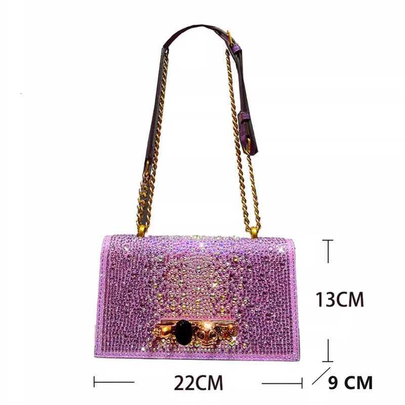 2025 Luxury Women Full Rhinestone Skull Handbag Brand Design Shiny Diamond Crossbody Bag Chain Fashion Wedding Party Evening Bag K251127