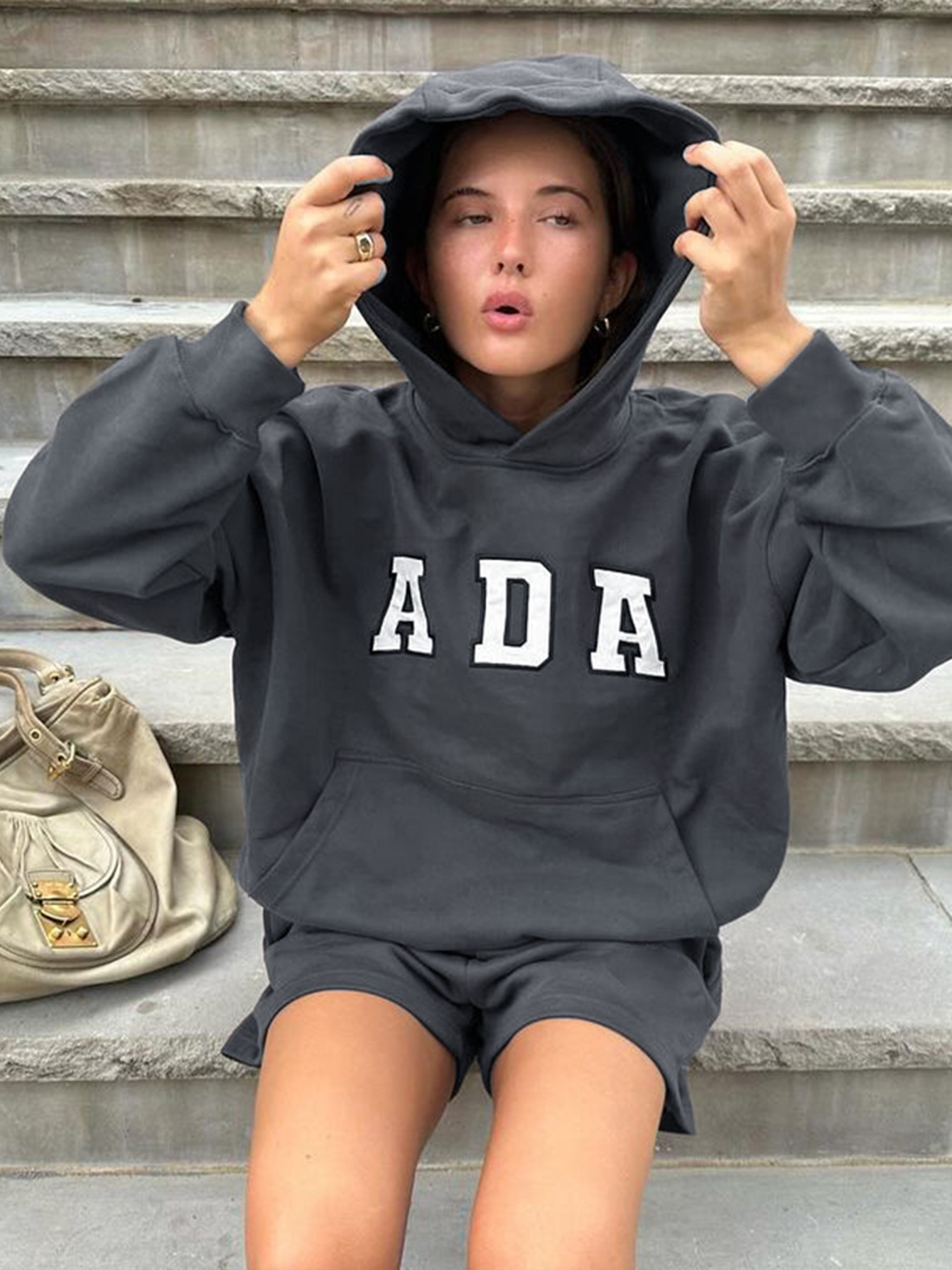 Ada Hoodie Relaxed Fit Sport Laidback With Designer Pullover Women Clothes Sportswears Round Neck Letter Printed Long Sleeved Sweatshirt Fashion Ada T-Shirt 704