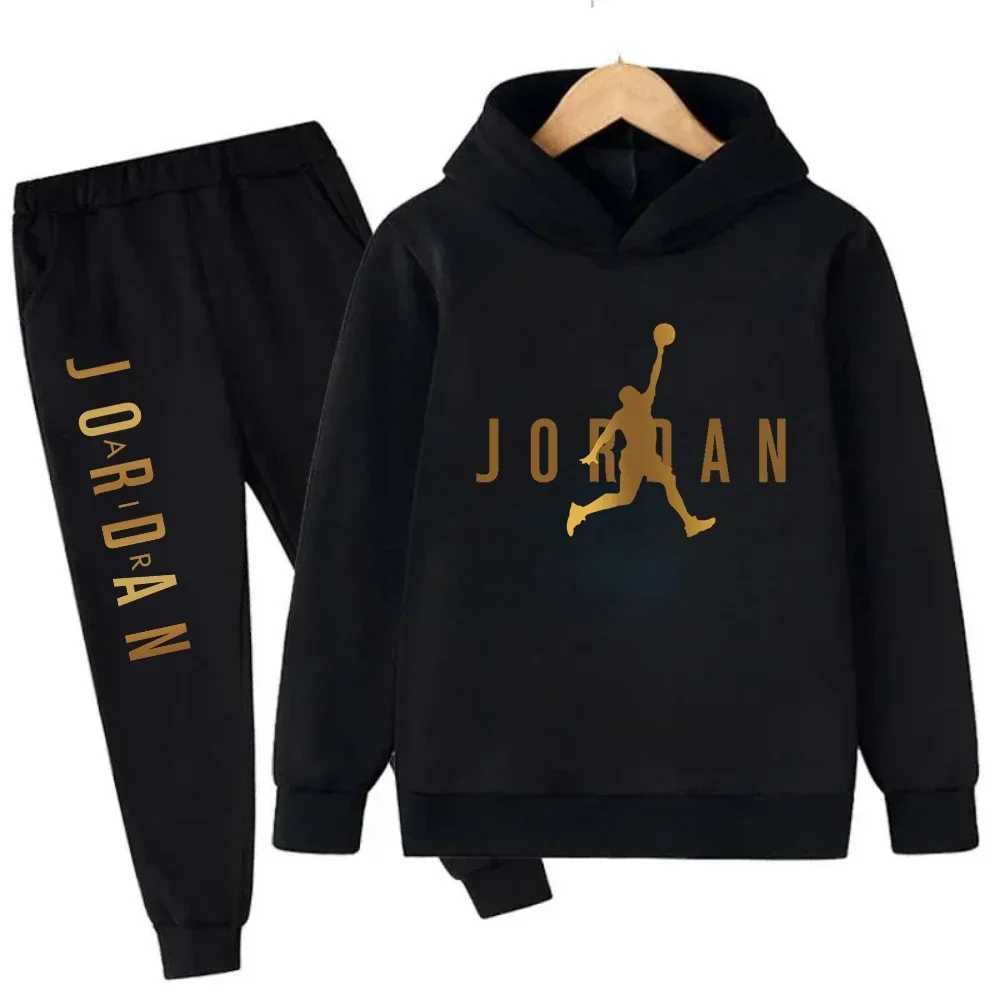 Autumn Brand Children Tracksuit Hoodies Sweatshirtspants Suit 2pcs Set Kids Sets Baby Boys Girls Clothing Casual Sportsuits Q251127