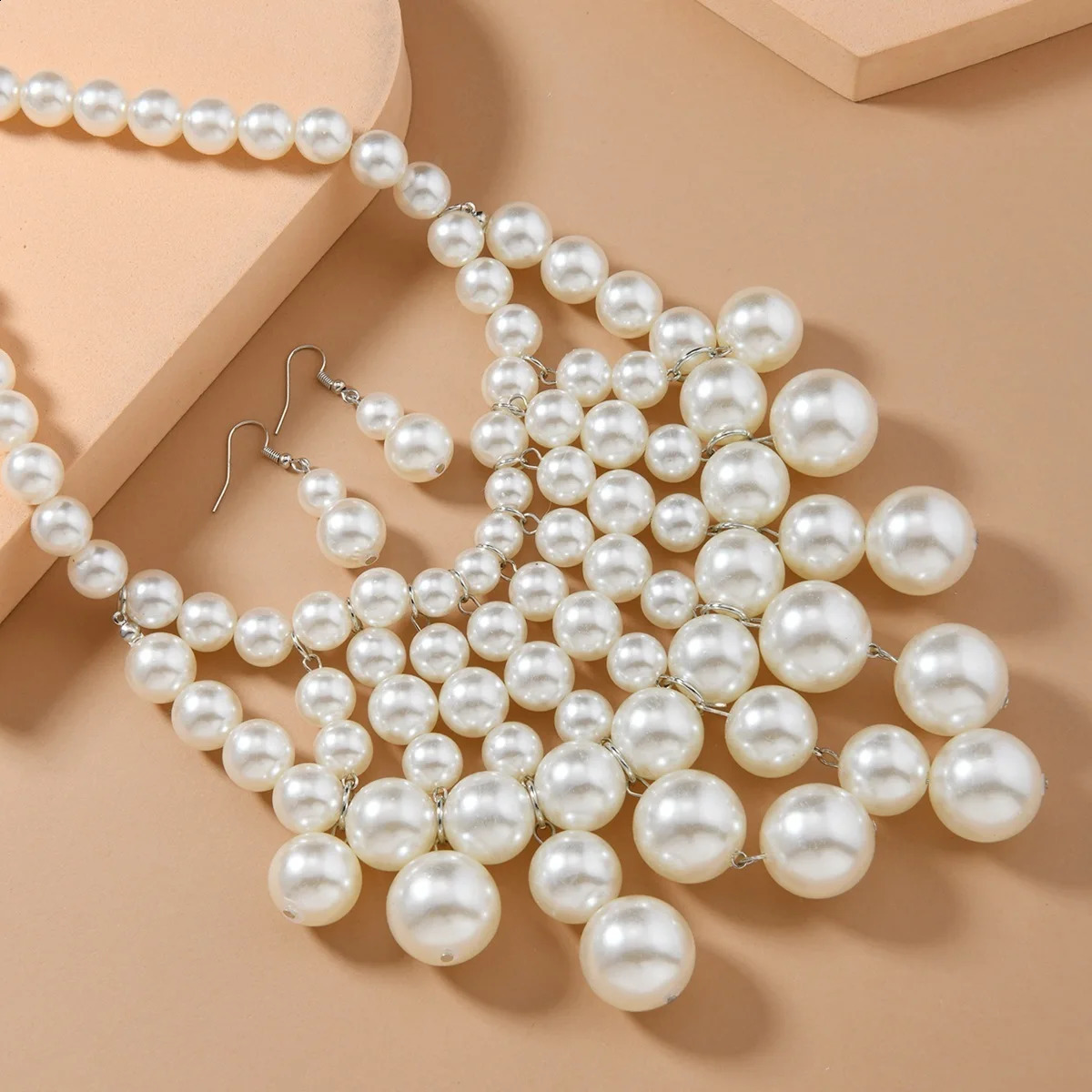 Bridal Jewelry Set Trendy Multi Layer Handmade Large Pearl Statement Necklace And Earrings Women Party Accessories 250425