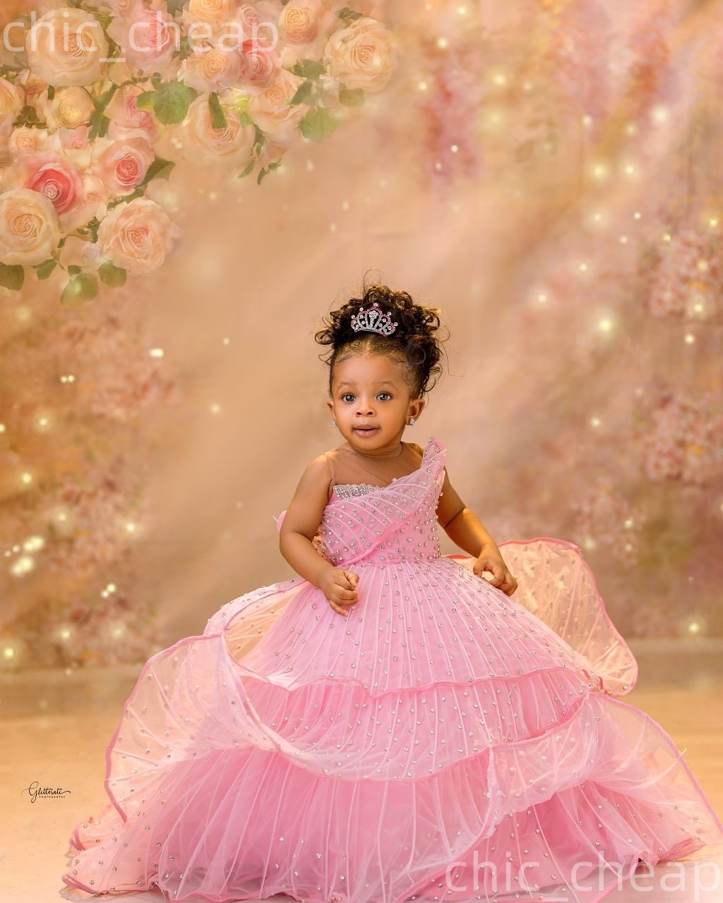 2026 Pink Ball Gown Flower Girl Dresses Sheer Neck Crystals Stylish Little Girl Christmas Peageant Birthday Christening Tutu Dress Gowns ZJ422