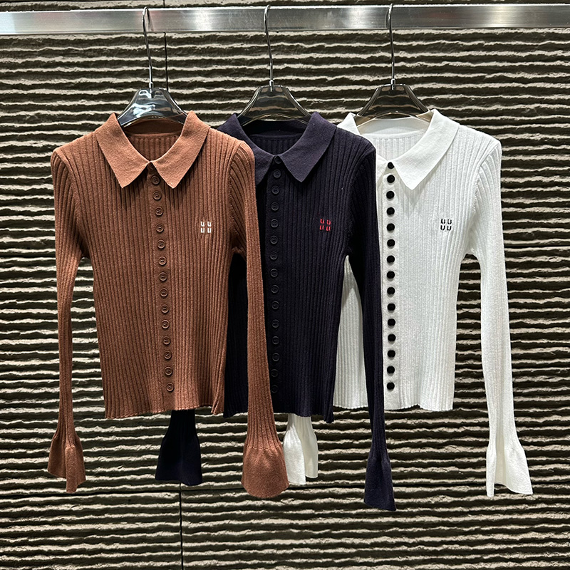 Designer Womens Polo Knits Letter Embroidered Lapel Knit Tops Luxury Single Breasted Slim Fit Knitted Cardigan