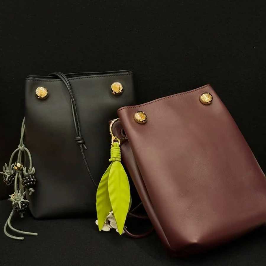 Berry Raspberry Blackberry Tomato Cowhide Bag Charm For Womens Bags Fashion Decoration Pendant Hanging Bag AccessoriesT251127