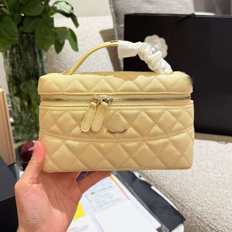 Women Designer Crossbody Bags Yellow Handbags Cosmetic Bag Makeup Bag New Totes Chain Shoulder Bag Real Leather