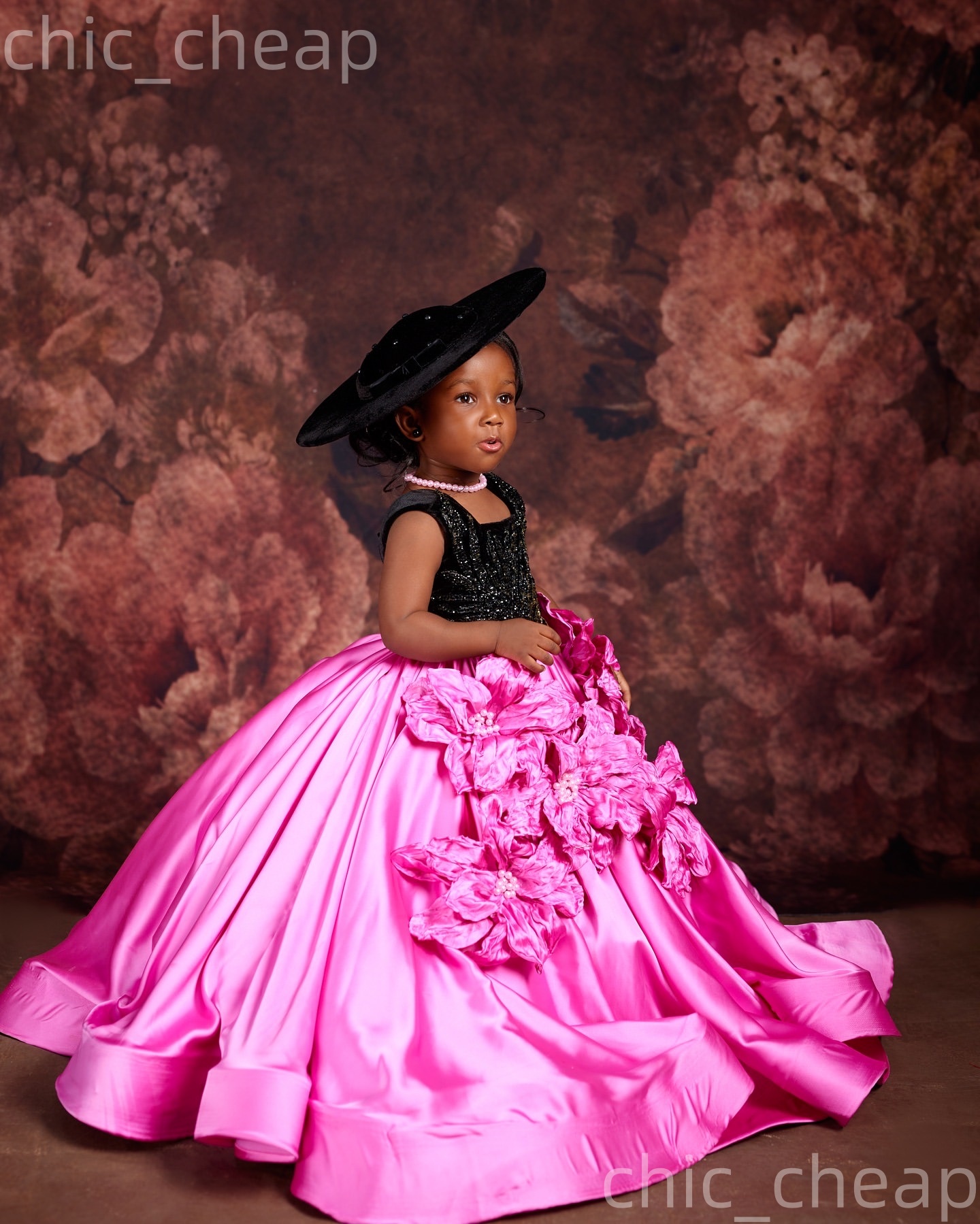 2026 Hot Pink Ball Gown Flower Girl Dresses Square Flowers Satin Little Girl Christmas Peageant Birthday Christening Tutu Dress Gowns ZJ422