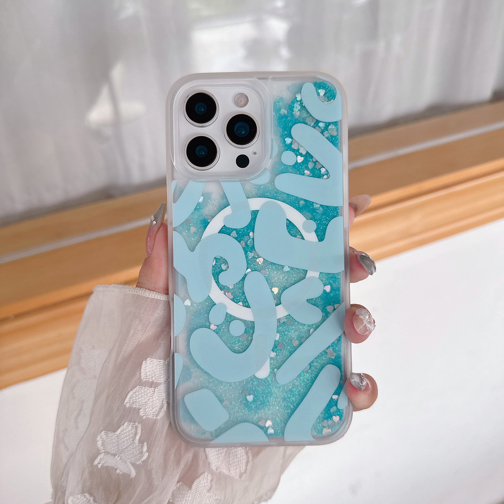 Flower Liquid Quicksand Phone Case for iPhone 17 Pro Max Full Coverage Magnetic Pattern Designer New
