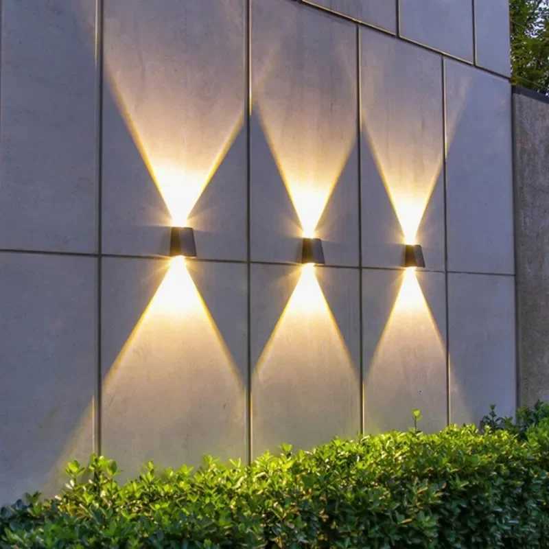 LED Outdoor Solar Wall Light Up And Down Luminous Garden Lamp Villa Courtyard Porch Street Decorative Lighting Wall Washer LightM251127