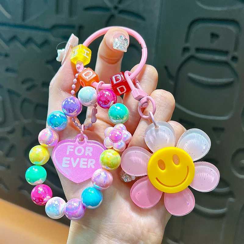 Colorful Sweet Flower KeyChains Beaded Chains Keyring Acrylic Flowers Key Accessories For Cellphone Bag Hanging Pendent CharmsT251127