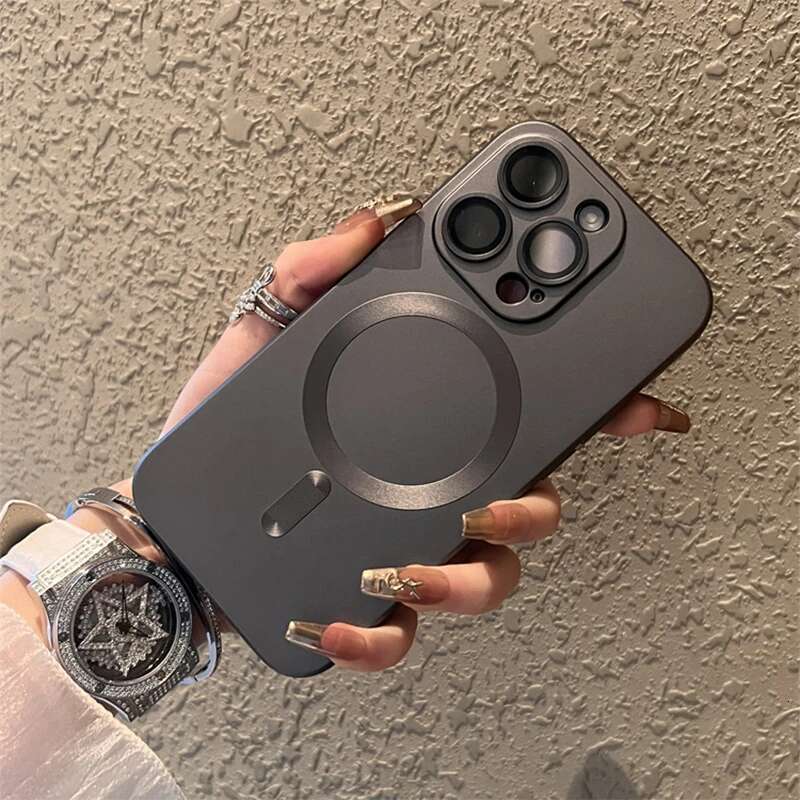 Magnetic Case For iPhone 16 13 12 11 14 15 Pro Max Matte Shockproof Cover Wireless Charge Phone Accessories