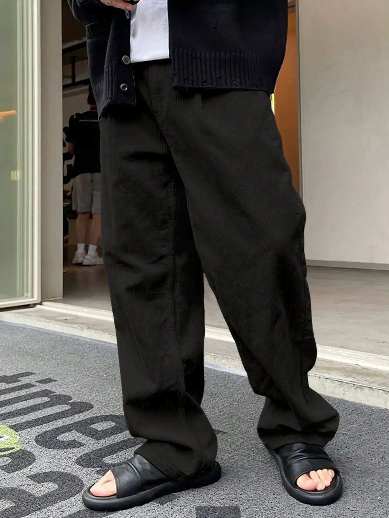 Mens diagonal pocket Corduroy wide leg autumn pants 250427