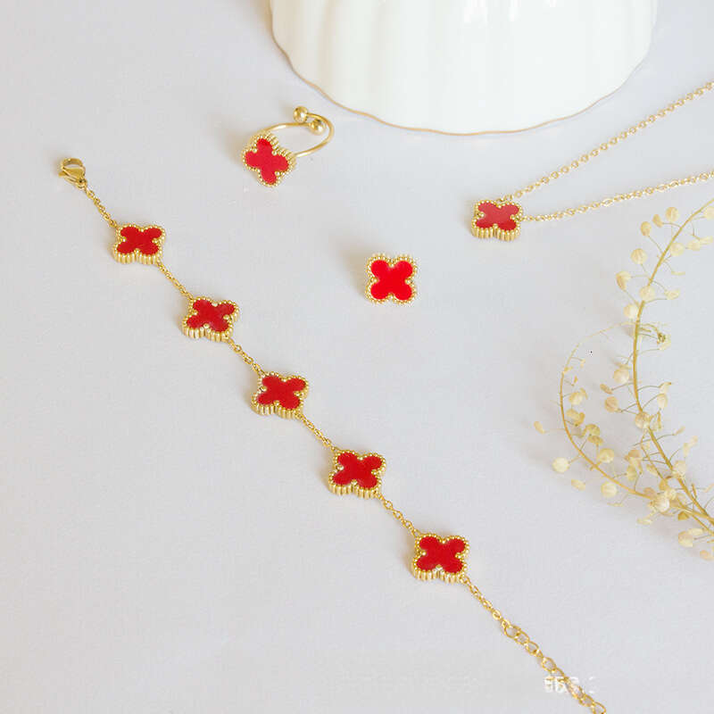 Cross-Border Hot Selling Elegant Lucky Four-Leaf Clover Bracelet Necklace Earrings Stud Four-Piece Set Versatile gold Collarbone Chain