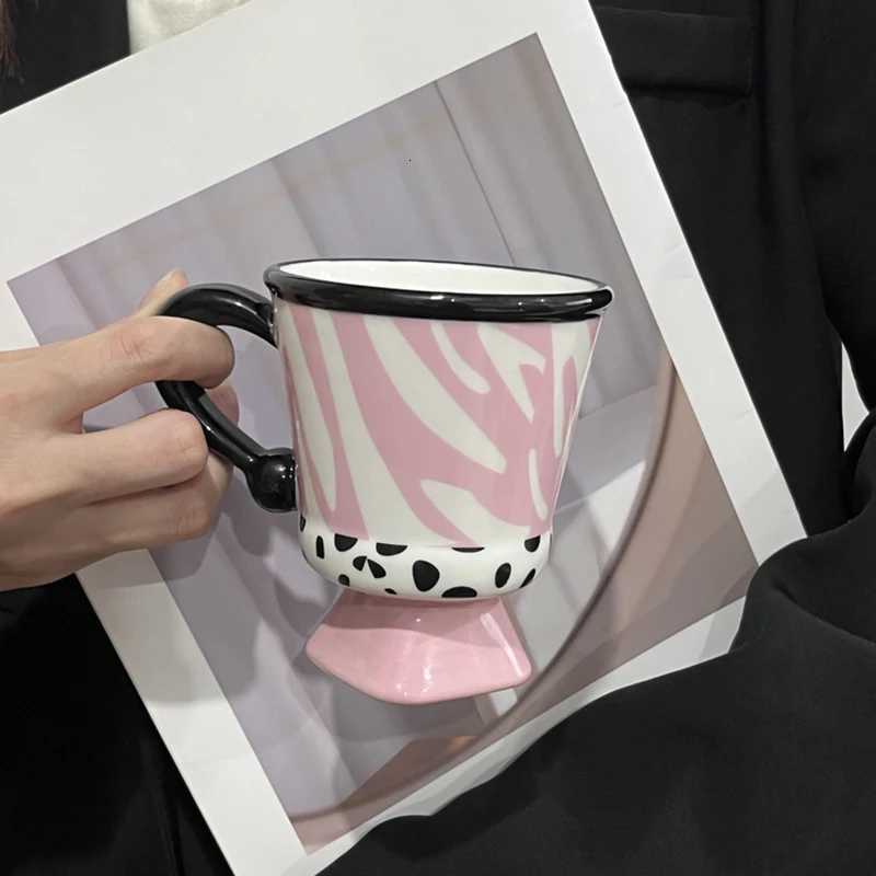 250ml Striped Ceramic Mug Home Office Drinking Cups Creative High Coffee Milk Mugs Personality Splicing Color Pattern Couple Cup C251127