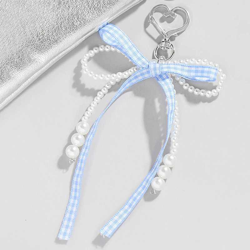 Sweet Plaid Ribbon Keychain Strawberry Charm Keyring Bowknot Pearl Phone Pendant Jewelry For Girl Women Gift Bag DecorationT251127