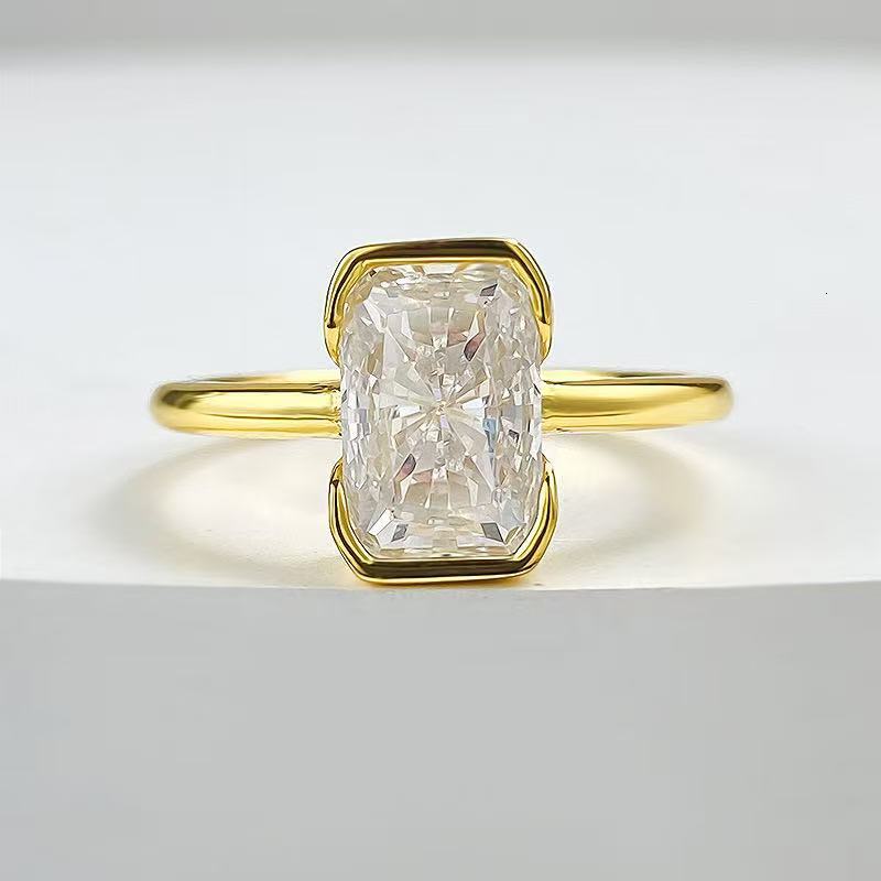 Customized 14K Yellow Gold Half Bezel Setting 6*9 Ridine Che Moissanite Solitaire Wedding Ring Fine Jewelry Women Rings