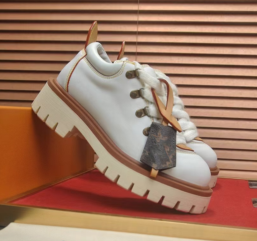 Hot Sale Sneaker Ca… - image