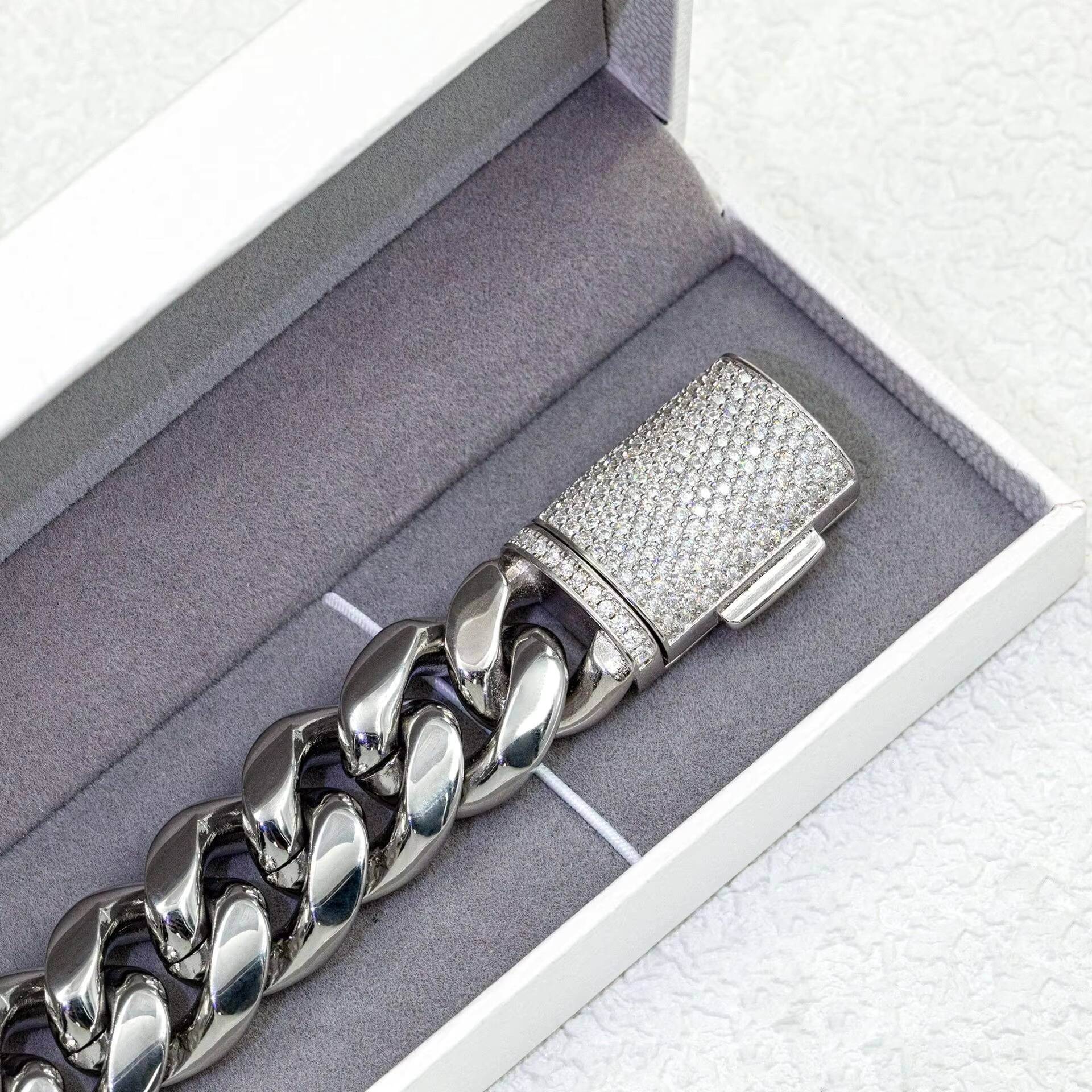 18mm 925 Solid Silver Hip Hop Jewelry Iced Out Moissanite Diamond Mosaic Setting Cuban Link Chain