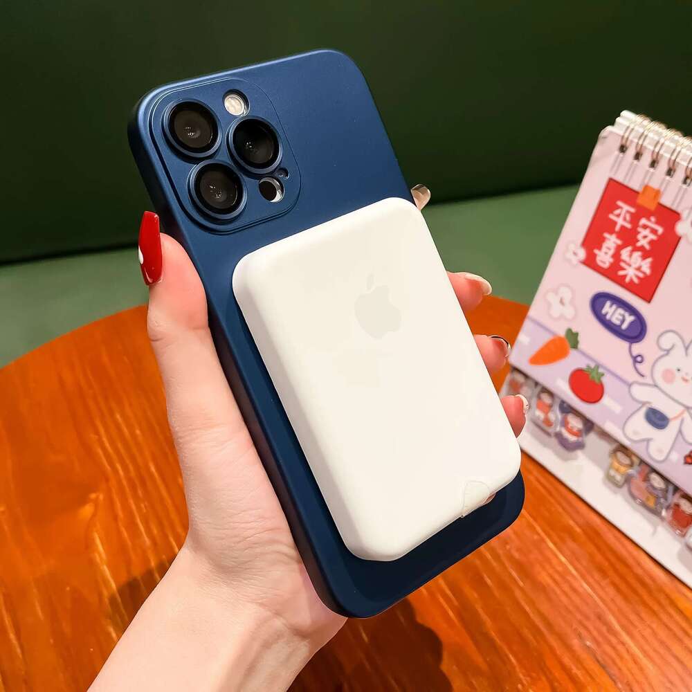 Magnetic Case For iPhone 16 13 12 11 14 15 Pro Max Matte Shockproof Cover Wireless Charge Phone Accessories