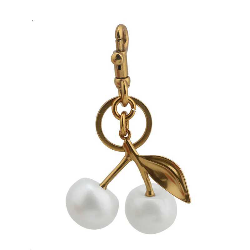 Fashionable Luxury Fruit White Cherry Car Keychain Bag Hanging AccessoriesT251127